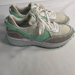 Nike Women's Sneakers in Mint Green and White